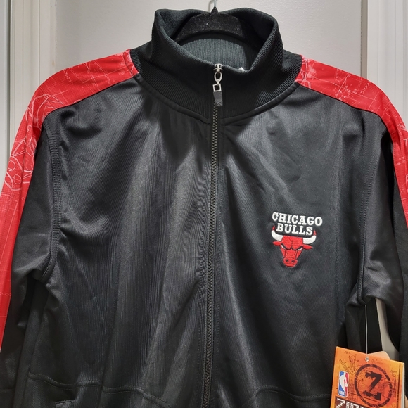 NBA Apparel Chicago Bulls Zipway 'Change "N" The Game' Zippered Warm-Up Jacket - Picture 3 of 17
